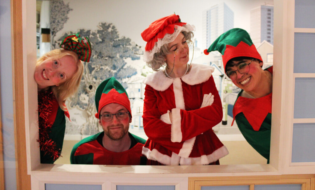 A Very Curious Christmas!