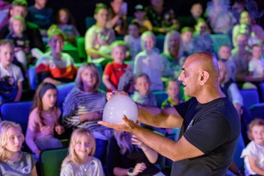 Home Educator Day: Ray Bubbles